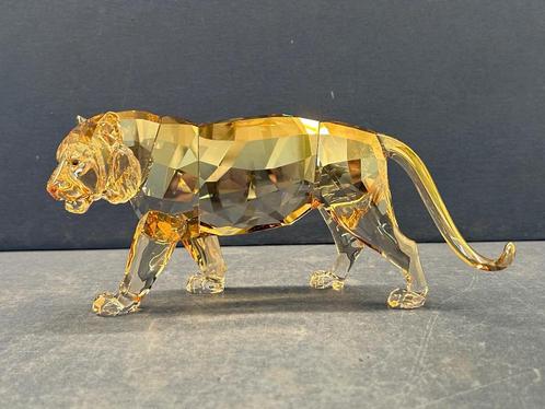 Swarovski SCS 2010 Tijger, Verzamelen, Swarovski, Nieuw, Figuurtje, Ophalen of Verzenden