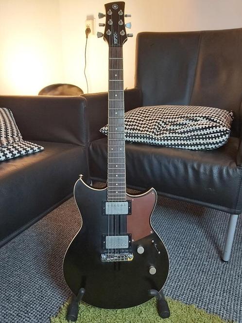 Yamaha Revstar RSP20CR BrushedBlack Handmade Japan in koffer, Musique & Instruments, Instruments à corde | Guitares | Électriques