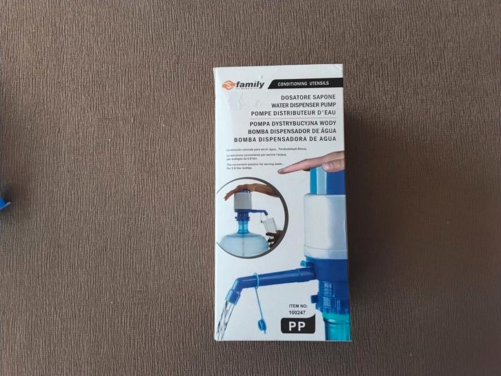 Waterpomp voor flessen 5 tot 8 liter water, Handtassen en Accessoires, Uiterlijk | Mondverzorging, Zo goed als nieuw, Ophalen of Verzenden