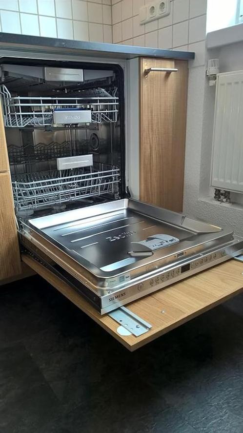 Beslag voor keukenmeubels (vaatwasser), Huis en Inrichting, Keuken | Keukenelementen, Nieuw, Ophalen