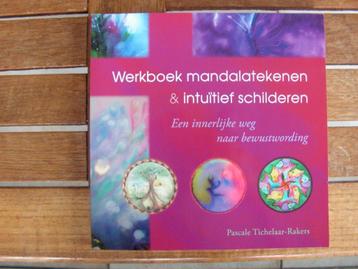 Boek “Mandalatekenen en intuïtief schilderen”.