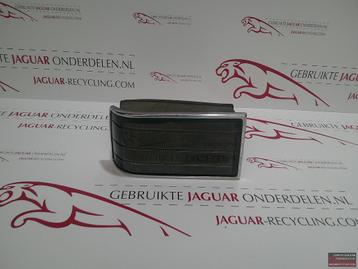 Achterlicht Jaguar XJ40 rechts rood DBC11642 beschikbaar voor biedingen