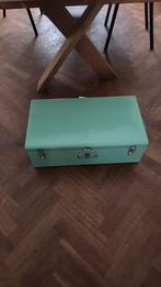 Coffre metal enfant, Ophalen