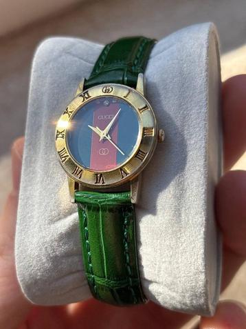 Vintage Gucci horloge beschikbaar voor biedingen