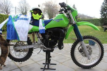 KAWASAKI KDX 200 - VOORVELG beschikbaar voor biedingen