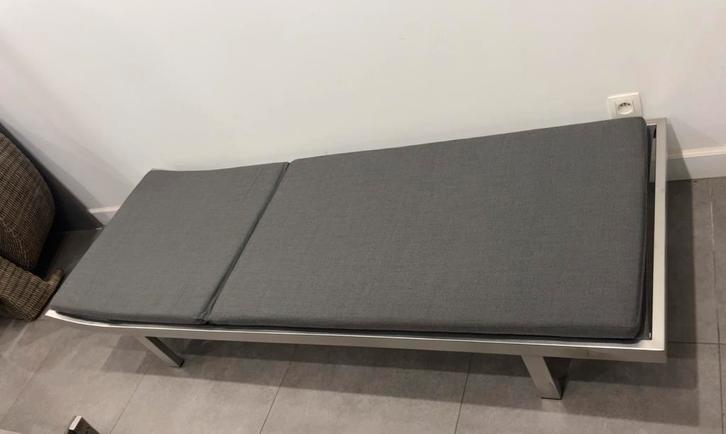 Ligbed Tribù, Tuin en Terras, Ligbedden, Zo goed als nieuw, Aluminium, Verstelbaar, Verrijdbaar, Ophalen