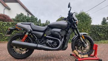 Harley-Davidson Street Rod 750 - 2017 - 8500 Km - Topstaat!  beschikbaar voor biedingen