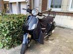 Vespa GTS 125ie, Scooter, Particulier, 11 kW of minder, 124 cc