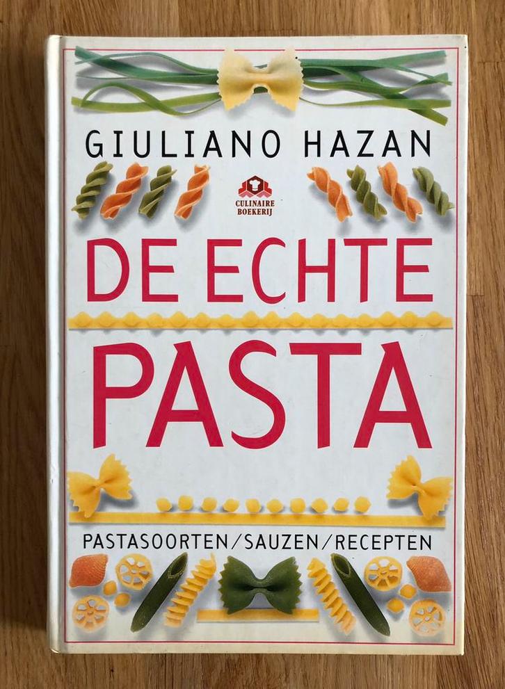 kookboek De echte pasta Giuliano Hazan, Boeken, Kookboeken, Gelezen, Hoofdgerechten, Italië, Ophalen of Verzenden