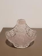 Bohême cristalline, Enlèvement