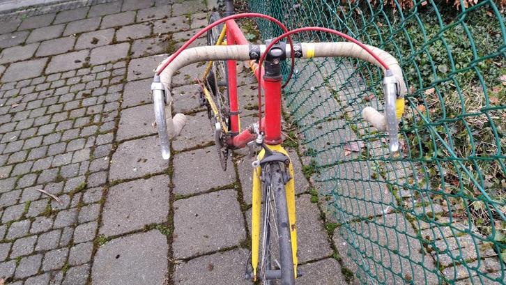 Decathlon koersfiets, Fietsen en Brommers, Fietsen | Jongens, Gebruikt, 26 inch of meer, Handrem, Versnellingen, Ophalen