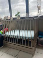 Box met matrasje en overtrek, Ophalen, Zo goed als nieuw