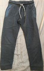Trainingsbroek mt 116, Ophalen of Verzenden, Zo goed als nieuw, Jongen, Broek