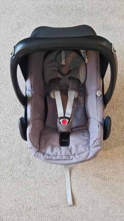 Maxi-cosi Pebble + FamilyFix, Kinderen en Baby's, Autostoeltjes, Gebruikt, Maxi-Cosi, Isofix, Ophalen
