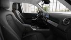 Mercedes-Benz GLB 180 Luxury Line | 7 Zitter | Trekhaak | Ni, Auto's, Stof, Gebruikt, Euro 6, 4 cilinders