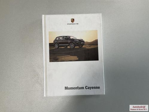Porsche Cayenne 2006 1e editie boek in Duits Momentum Cayenn, Autos : Divers, Modes d'emploi & Notices d'utilisation, Enlèvement ou Envoi