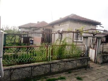 Maison avec un grand jardin à General Toshevo, près de la me