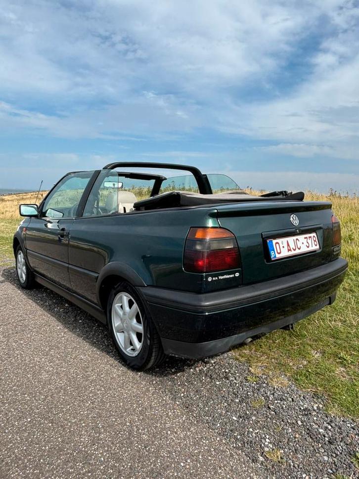 Volkswagen Golf Cabrio 1995 oldtimer originele staat, Auto's, Volkswagen, Particulier, Golf, ABS, Centrale vergrendeling, Elektrische buitenspiegels