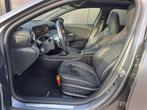 Mercedes-Benz A 250 e AMG Line Hatchback | Panoramisch Dak |, Auto's, Stof, Gebruikt, 4 cilinders, 16 kWh