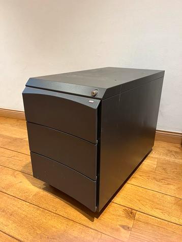 Bureaukast ladekast beschikbaar voor biedingen