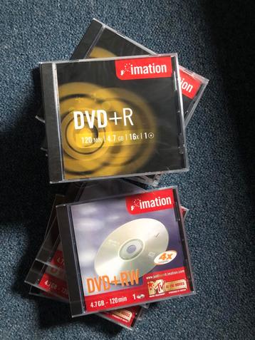 Lot DVD-R en RW discs disponible aux enchères