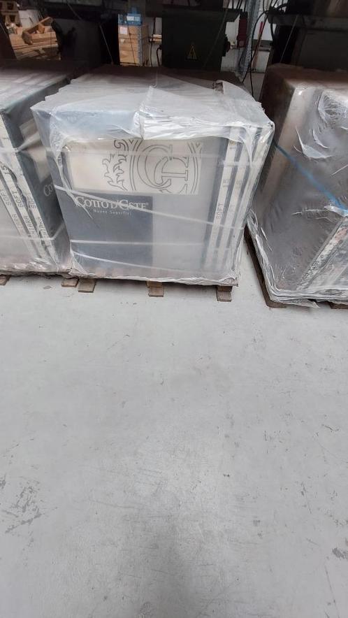 Keramische Italiaanse Tegels 60 x 60 Nieuw, Doe-het-zelf en Bouw, Tegels, Nieuw, Ophalen