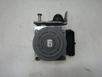 mercedes-Benz W205 C-klasse hybride ABS Pomp A2534310812 A25 beschikbaar voor biedingen