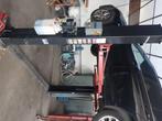 Hefbrug 4000kg. 220v. Monofasig, Zakelijke goederen, Machines en Bouw | Industrie en Techniek, Ophalen of Verzenden