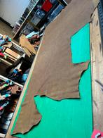 Cognac vintage halve huid 1.5 mm dikte soepel A-1, Hobby en Vrije tijd, Stoffen en Lappen, Ophalen of Verzenden