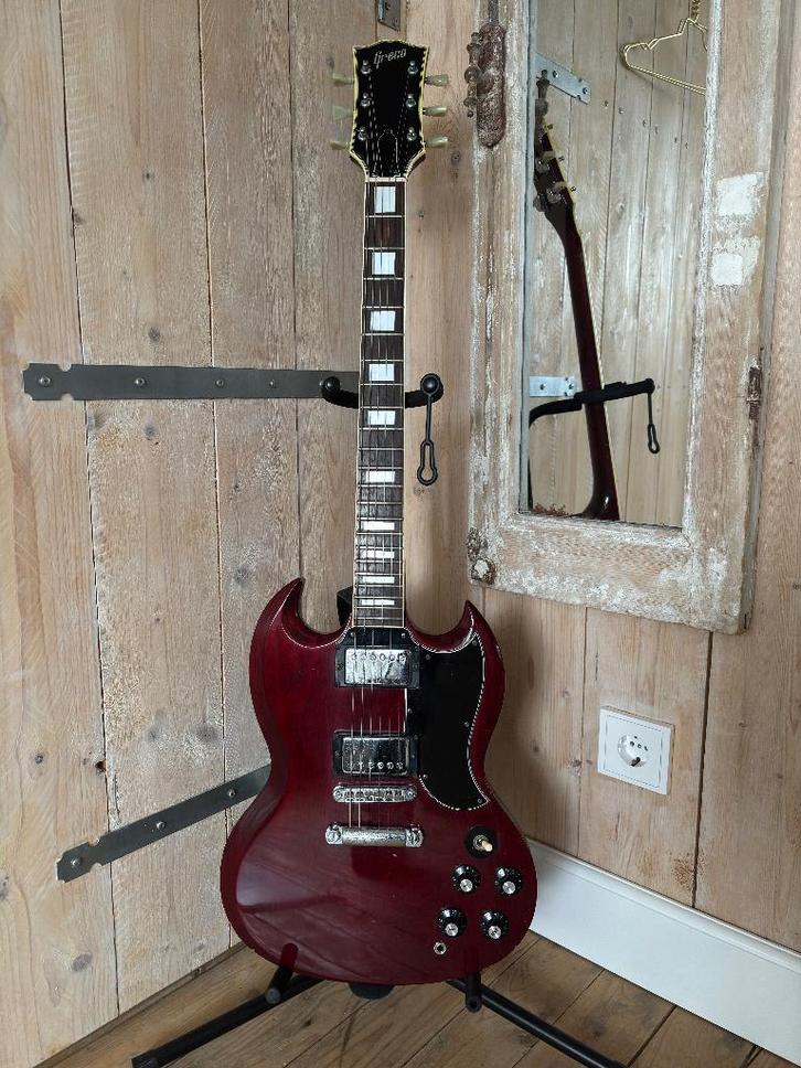 Greco SG Standard Heritage Cherry | 1976, Musique & Instruments, Instruments à corde | Guitares | Électriques, Utilisé, Solid body