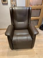 Elektrische relaxfauteuil, Huis en Inrichting, Fauteuils, Ophalen, Minder dan 75 cm, Leer, Zo goed als nieuw