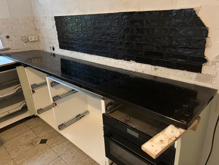 Granieten keukenblad met toebehoren, Maison & Meubles, Cuisine | Éléments de cuisine, Comme neuf, Enlèvement