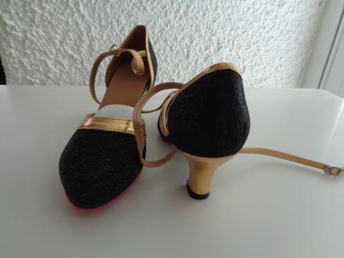 Chaussures de  danses Noire - Doré. Pointure 37 Neuves, Sport en Fitness, Dansen, Nieuw, Schoenen, Ophalen of Verzenden