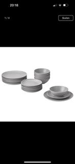 Lichtgrijs servies, Huis en Inrichting, Keuken | Servies, Ophalen of Verzenden, Gebruikt, Effen, Bord(en)