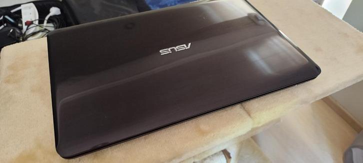 pc portable ASUS 17", Informatique & Logiciels, Ordinateurs portables Windows, Utilisé, 17 pouces ou plus, SSD, 8 GB, Azerty, Avec carte vidéo