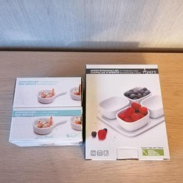 Kommetjes + lepeltjes voor hapjes (nog verpakt) beschikbaar voor biedingen