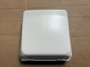 Fiamma Vent 28F Dakluik Dakraam Wit Demo Compleet 28x28 beschikbaar voor biedingen