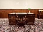 Klassiek Engels Chesterfield Bureau, Antiek en Kunst, Ophalen of Verzenden