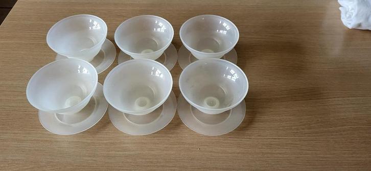 6 coupes tupperware pour flans , crèmes, fruits,, Huis en Inrichting, Keuken | Tupperware, Gebruikt, Wit, Crème, Ophalen of Verzenden