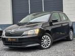 Skoda Fabia Euro6*Ecran*Clim* (bj 2015), Auto's, Parkeersensor, Gebruikt, Zwart, Bedrijf