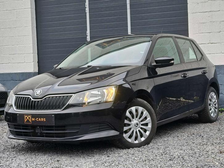 Skoda Fabia Euro6*Ecran*Clim* (bj 2015), Auto's, Skoda, Bedrijf, Te koop, Fabia, ABS, Airbags, Airconditioning, Bluetooth, Boordcomputer