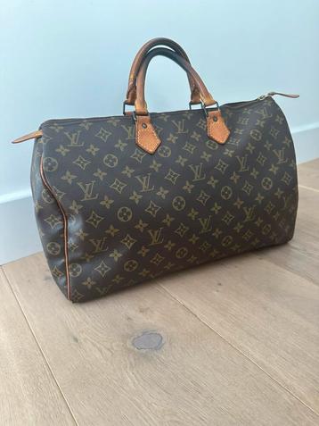 Originele Louis Vuitton speedy 40  disponible aux enchères