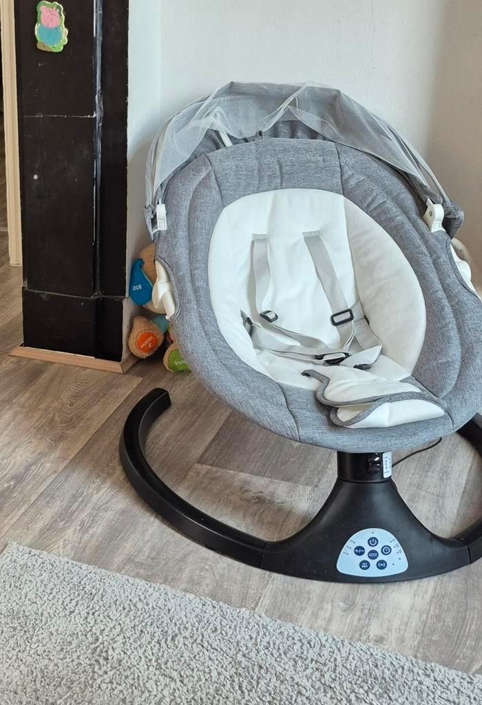 elektrische schommel, Kinderen en Baby's, Wipstoeltjes, Zo goed als nieuw, Ophalen