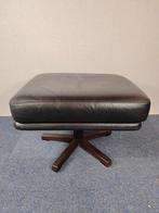 Vintage Leolux Poef/voetenbankje, Huis en Inrichting, Zetels | Voetbanken en poefs, Ophalen, Gebruikt, Hout