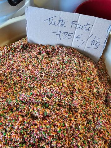 Tutti Frutti Tropical Fruit Patee 1kg -Pineta Zootecnisi beschikbaar voor biedingen