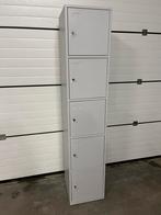 Metalen vakkenkast, Ophalen, Gebruikt