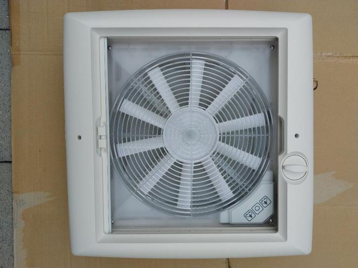 dakventilator voor caravan of motorhome, Caravans en Kamperen, Mobilhome-accessoires, Nieuw, Ophalen