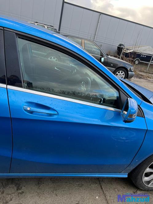 MERCEDES A KLASSE W176 blauw 162 rechts voor deur 2012-2018, Auto-onderdelen, Carrosserie, Deur, Mercedes-Benz, Gebruikt, Ophalen of Verzenden