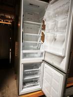 Koelkast met diepvries, nieuw en ongeopend, Ophalen