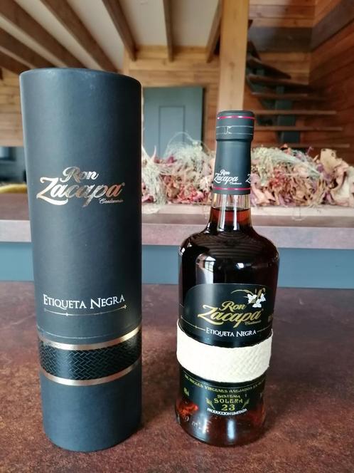 Ron Zacapa Etiqueta Negra ( rare ), Collections, Vins, Neuf, Autres types, Amérique du Sud, Enlèvement ou Envoi